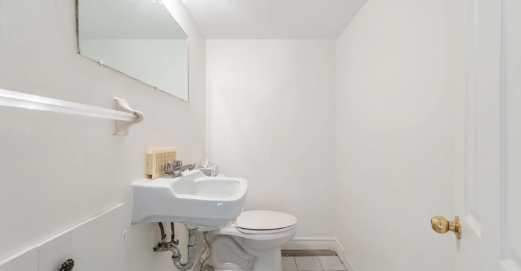38 Henning Avenue, Toronto, ON, M4R 1X7 - 29