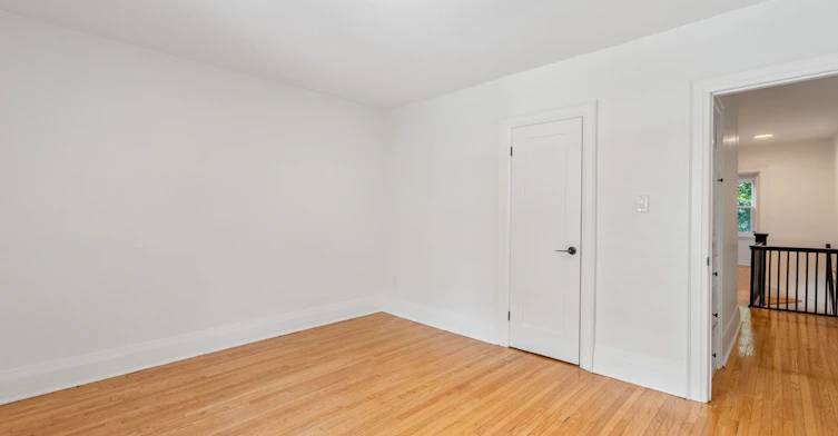 38 Henning Avenue, Toronto, ON, M4R 1X7 - 25