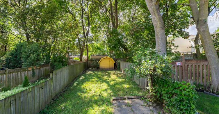 38 Henning Avenue, Toronto, ON, M4R 1X7 - 43