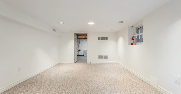 38 Henning Avenue, Toronto, ON, M4R 1X7 - 28