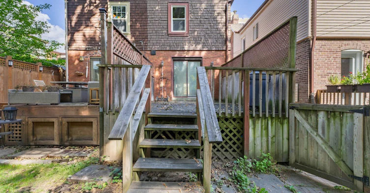 38 Henning Avenue, Toronto, ON, M4R 1X7 - 38