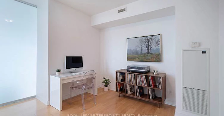 3902-33 Charles Street E, Toronto, ON, M4Y 0A2 - 21