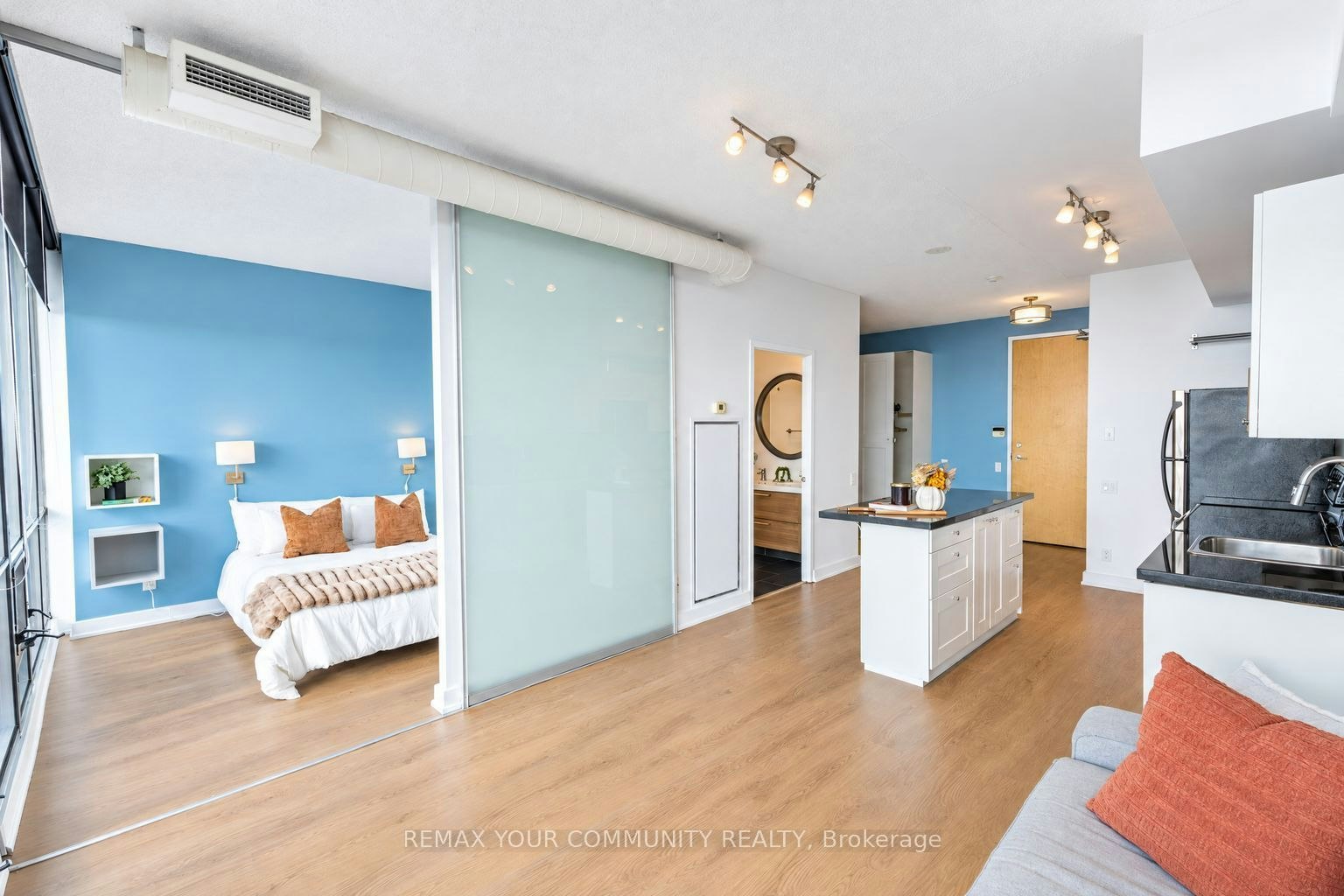 1105-33 Mill Street, Toronto, ON, M5A 3R3 - 8