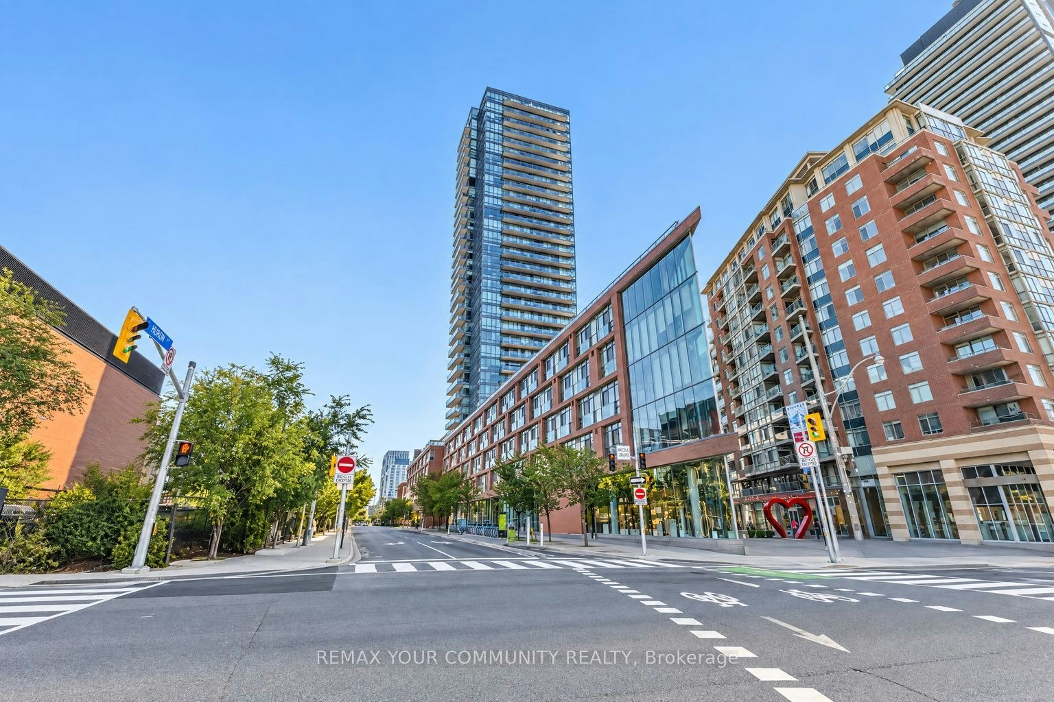 1105-33 Mill Street, Toronto, ON, M5A 3R3