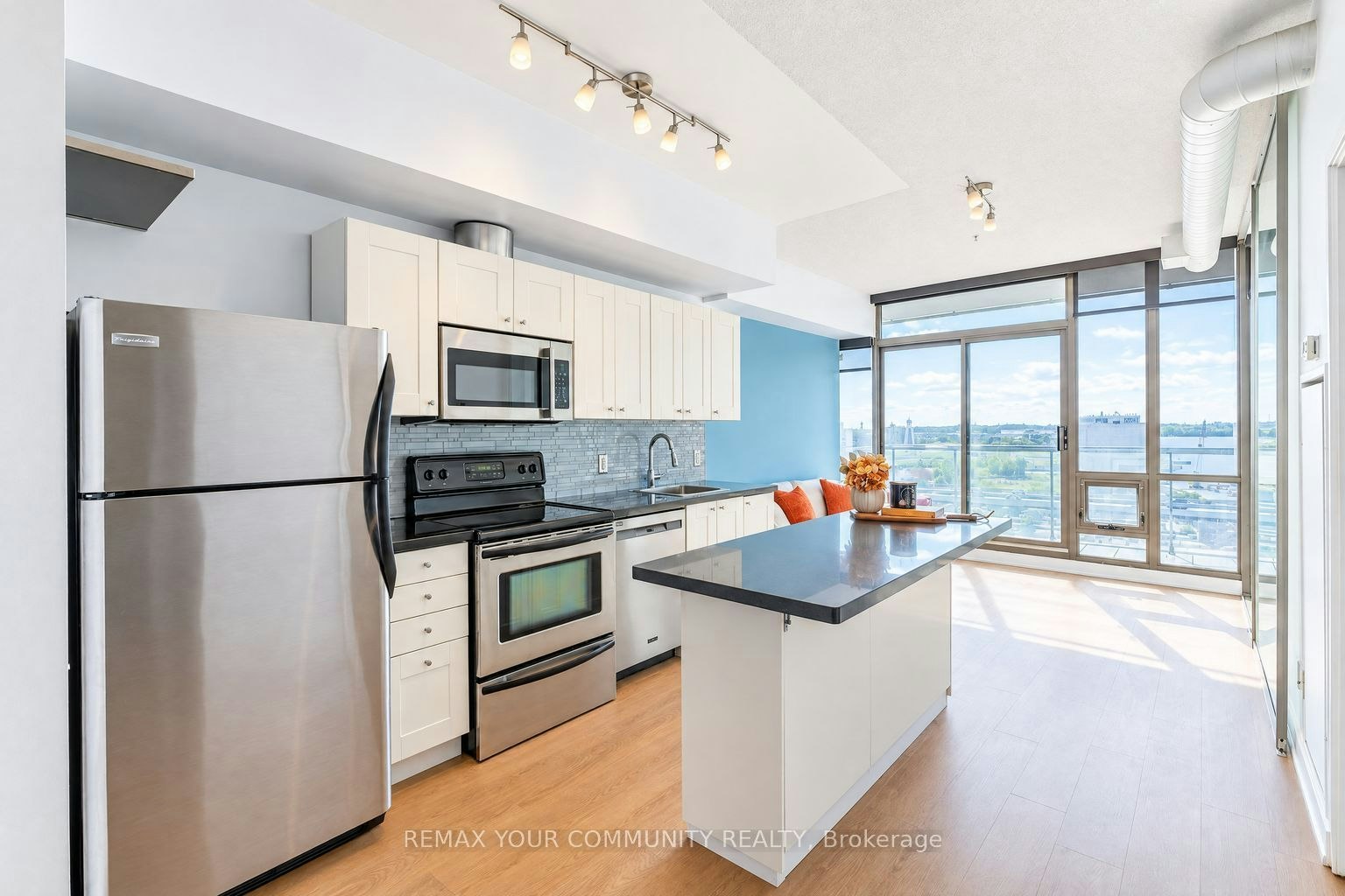 1105-33 Mill Street, Toronto, ON, M5A 3R3 - 4