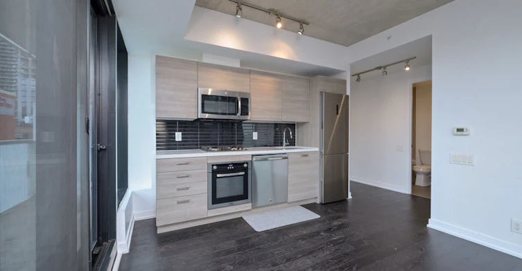 1103-11 Charlotte Street, Toronto, ON, M5V 2H5 - 5
