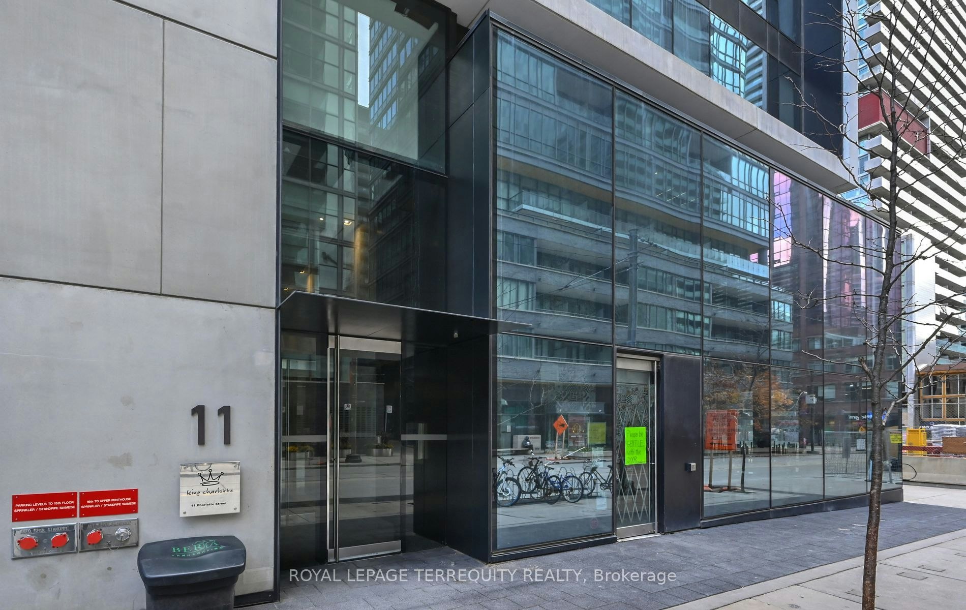 1103-11 Charlotte Street, Toronto, ON, M5V 2H5 - 3