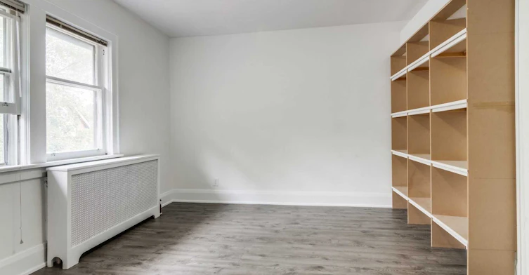 Upper-4 Hillholm Road, Toronto, ON, M5P 1M2 - 22