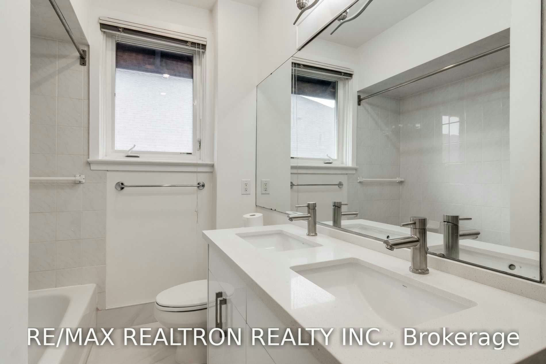Upper-4 Hillholm Road, Toronto, ON, M5P 1M2 - 20