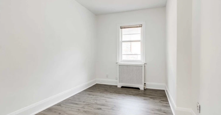 Upper-4 Hillholm Road, Toronto, ON, M5P 1M2 - 19
