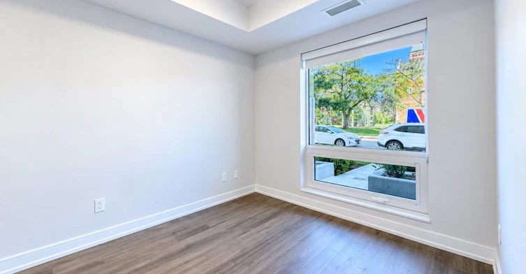 106-2525 Bathurst Street, Toronto, ON, M6B 2Y9 - 10