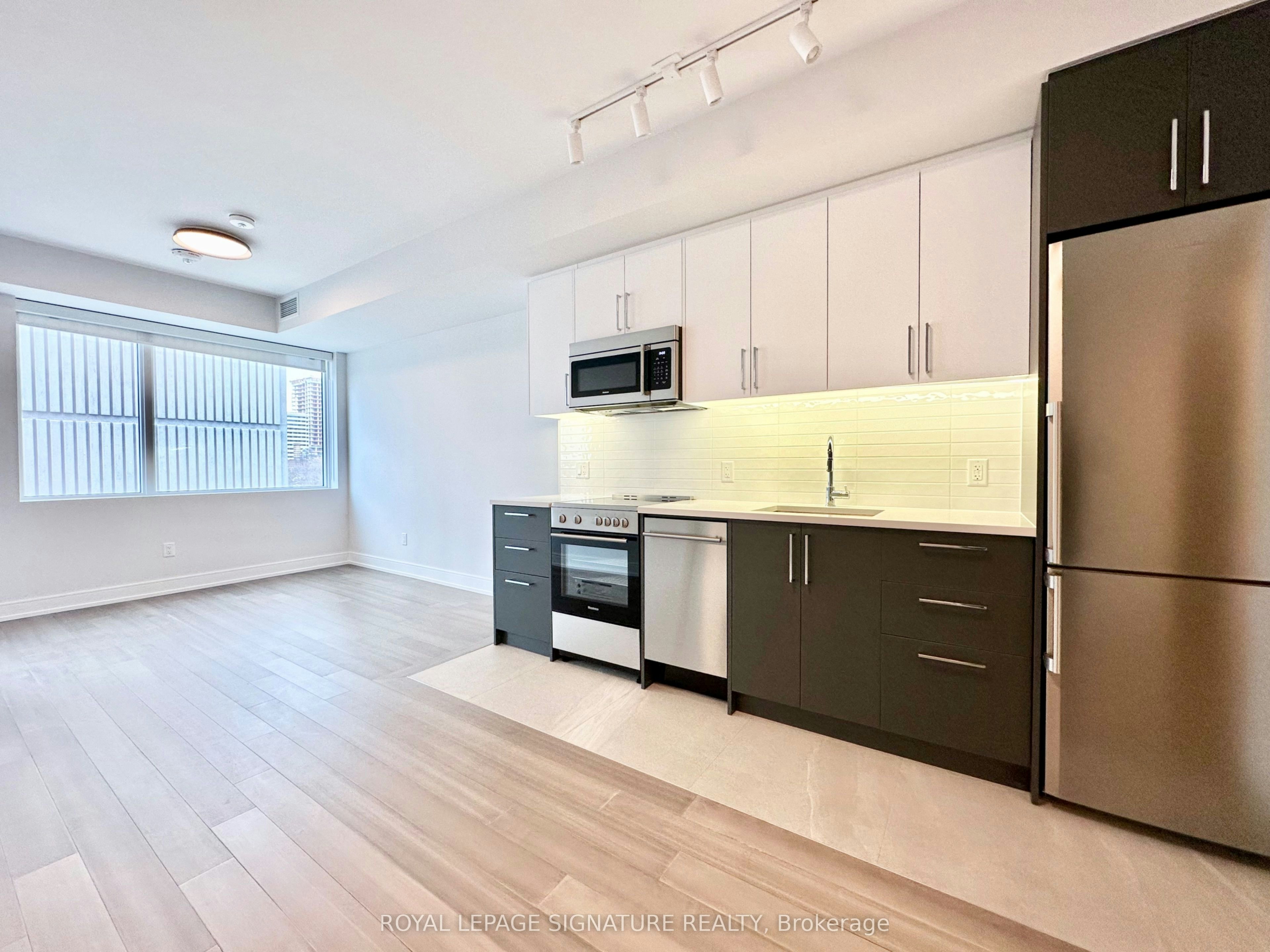 604-664 Spadina Avenue, Toronto, ON, M5S 0G4