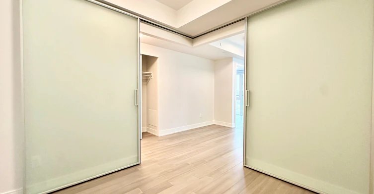 604-664 Spadina Avenue, Toronto, ON, M5S 0G4 - 3