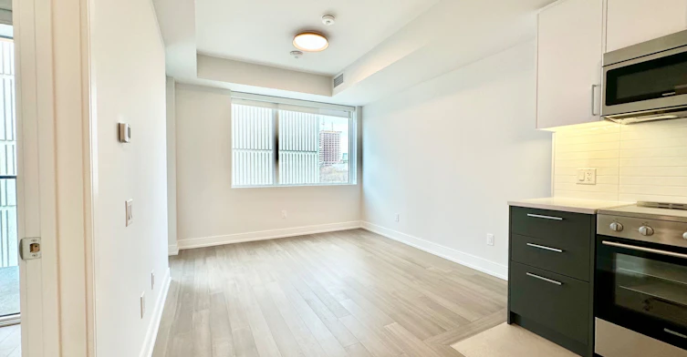 604-664 Spadina Avenue, Toronto, ON, M5S 0G4 - 2