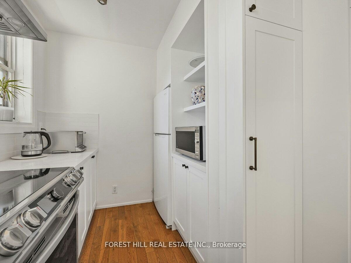 2nd & 3rd Floor-14B Glenview Avenue, Toronto, ON, M4R 1P6 - 12