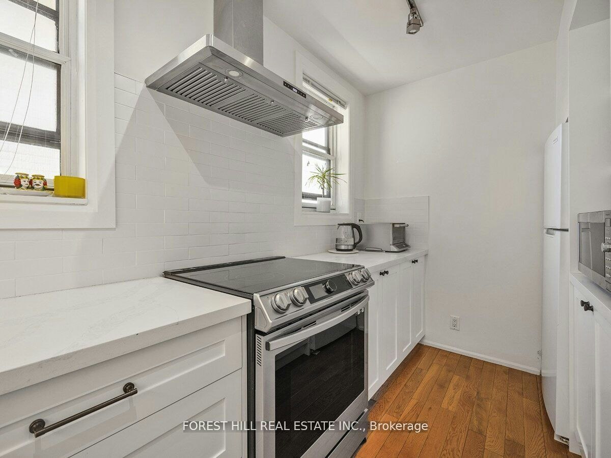 2nd & 3rd Floor-14B Glenview Avenue, Toronto, ON, M4R 1P6 - 11