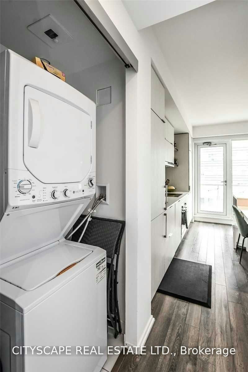 1504-197 Yonge Street, Toronto, ON, M5B 1M4 - 22