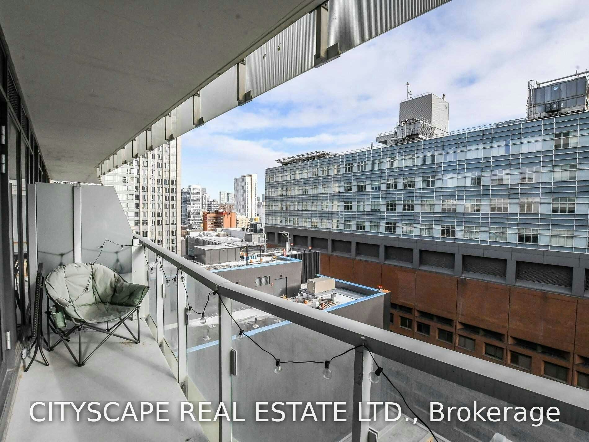 1504-197 Yonge Street, Toronto, ON, M5B 1M4 - 13