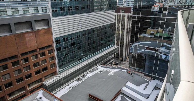 1504-197 Yonge Street, Toronto, ON, M5B 1M4 - 16
