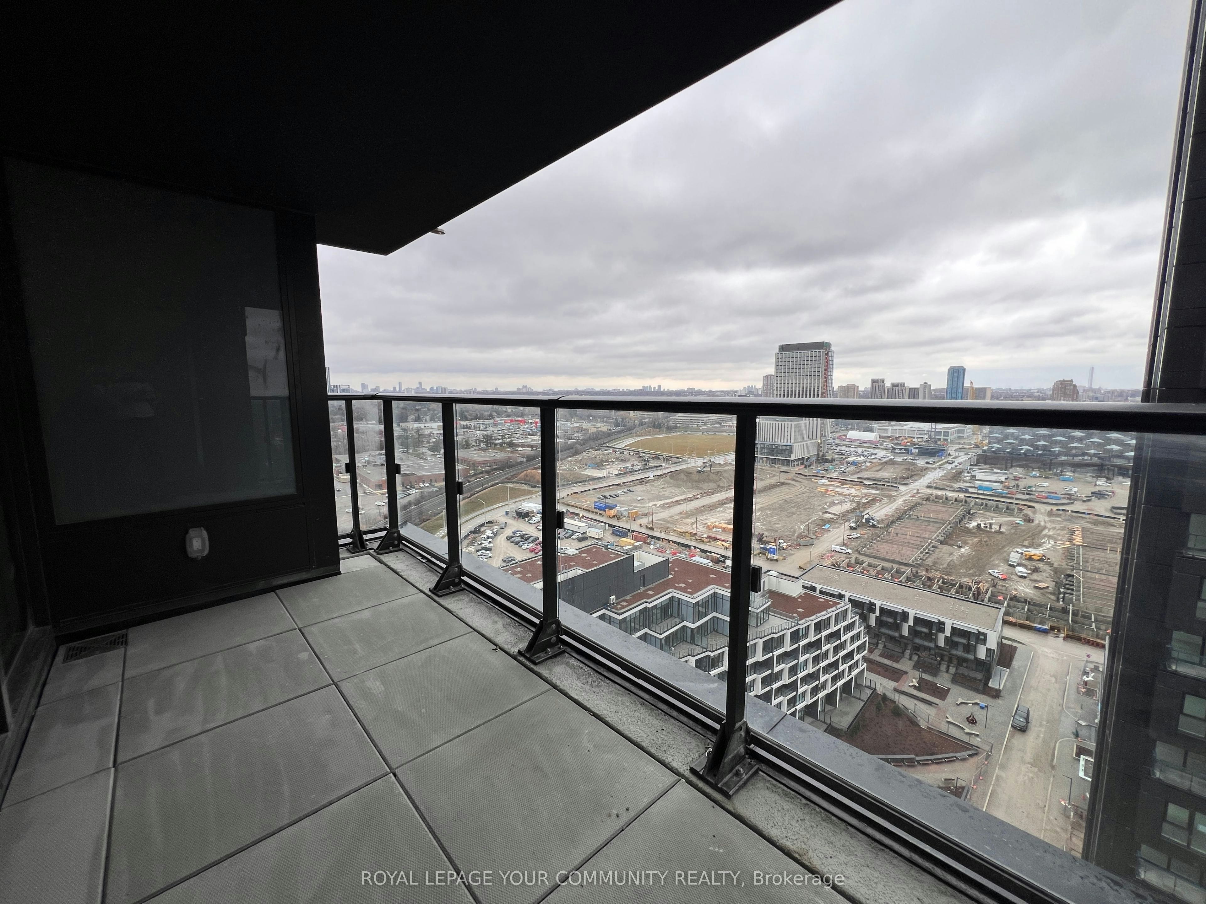 2020-1 Quarrington Lane, Toronto, ON, M3C 0S4 - 31