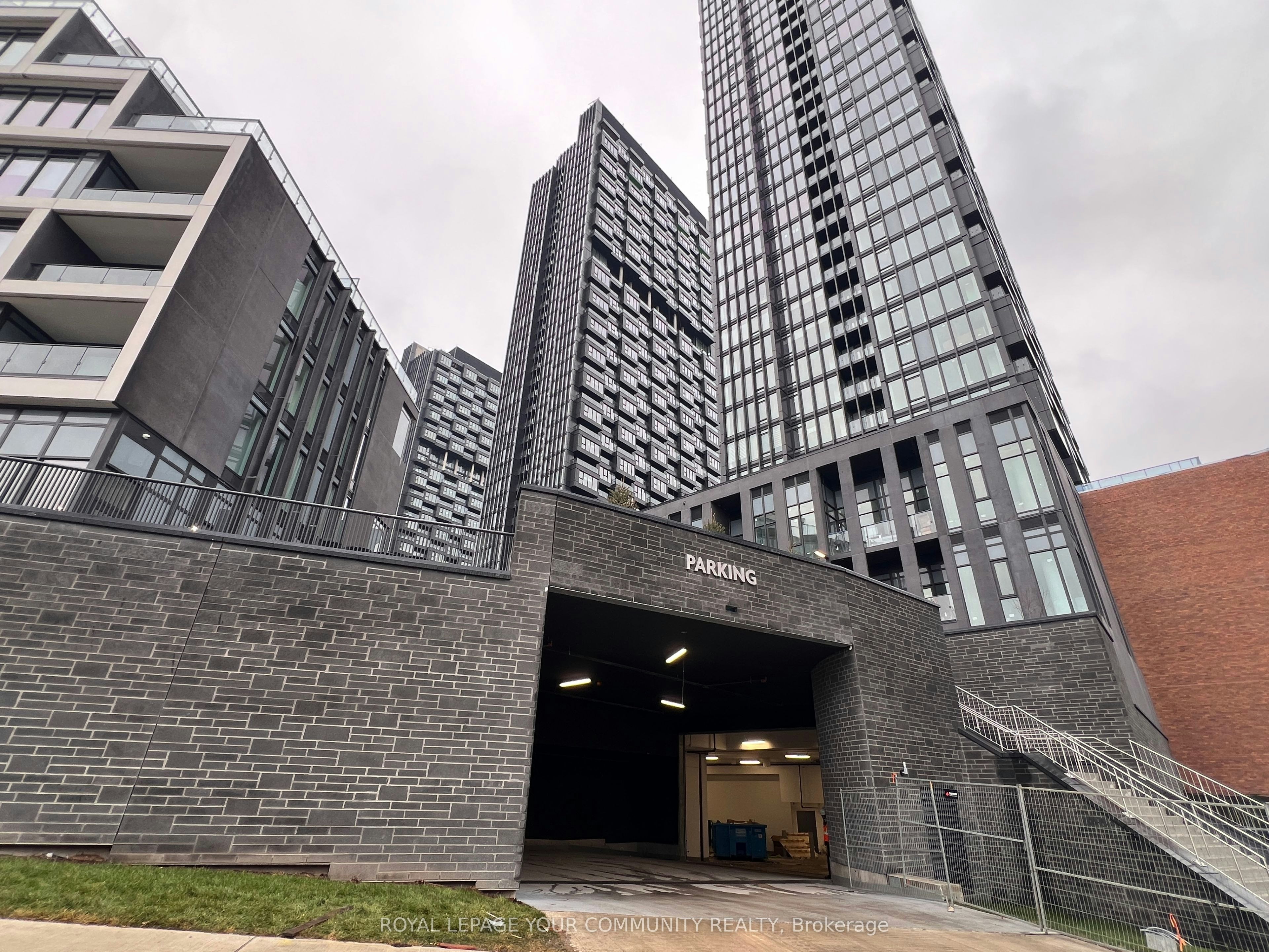 2020-1 Quarrington Lane, Toronto, ON, M3C 0S4 - 3