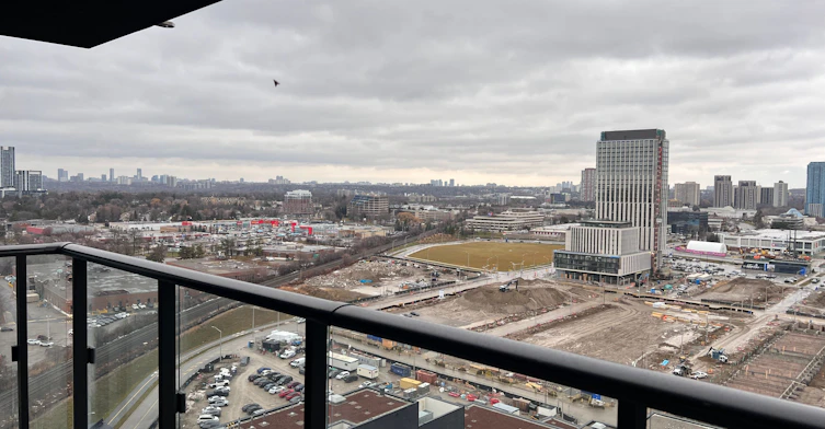 2020-1 Quarrington Lane, Toronto, ON, M3C 0S4 - 32