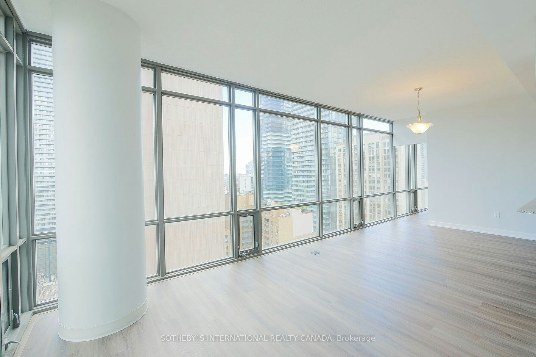 2107-37 Grosvenor Street, Toronto, ON, M4Y 3G5 - 11
