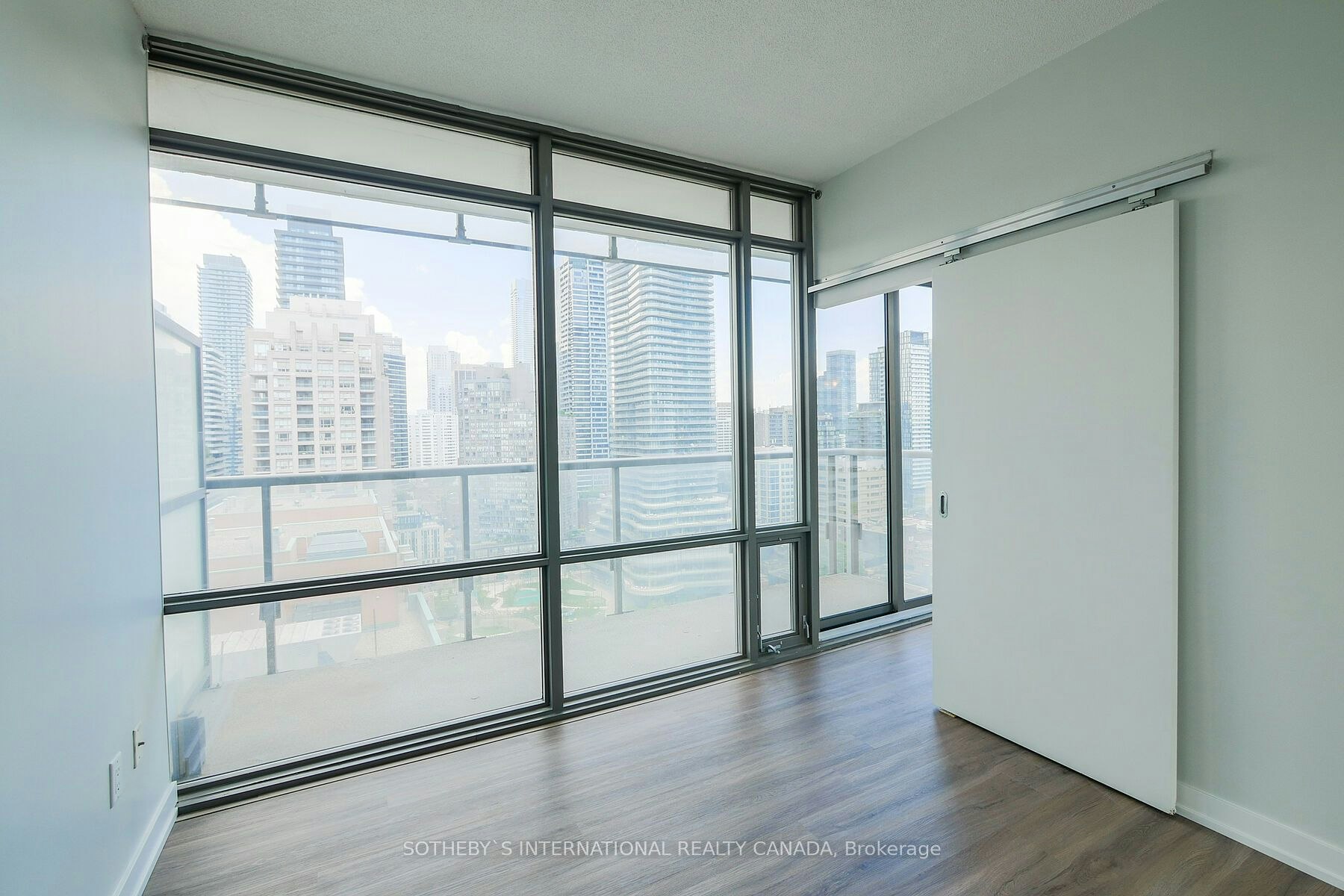 2107-37 Grosvenor Street, Toronto, ON, M4Y 3G5 - 13