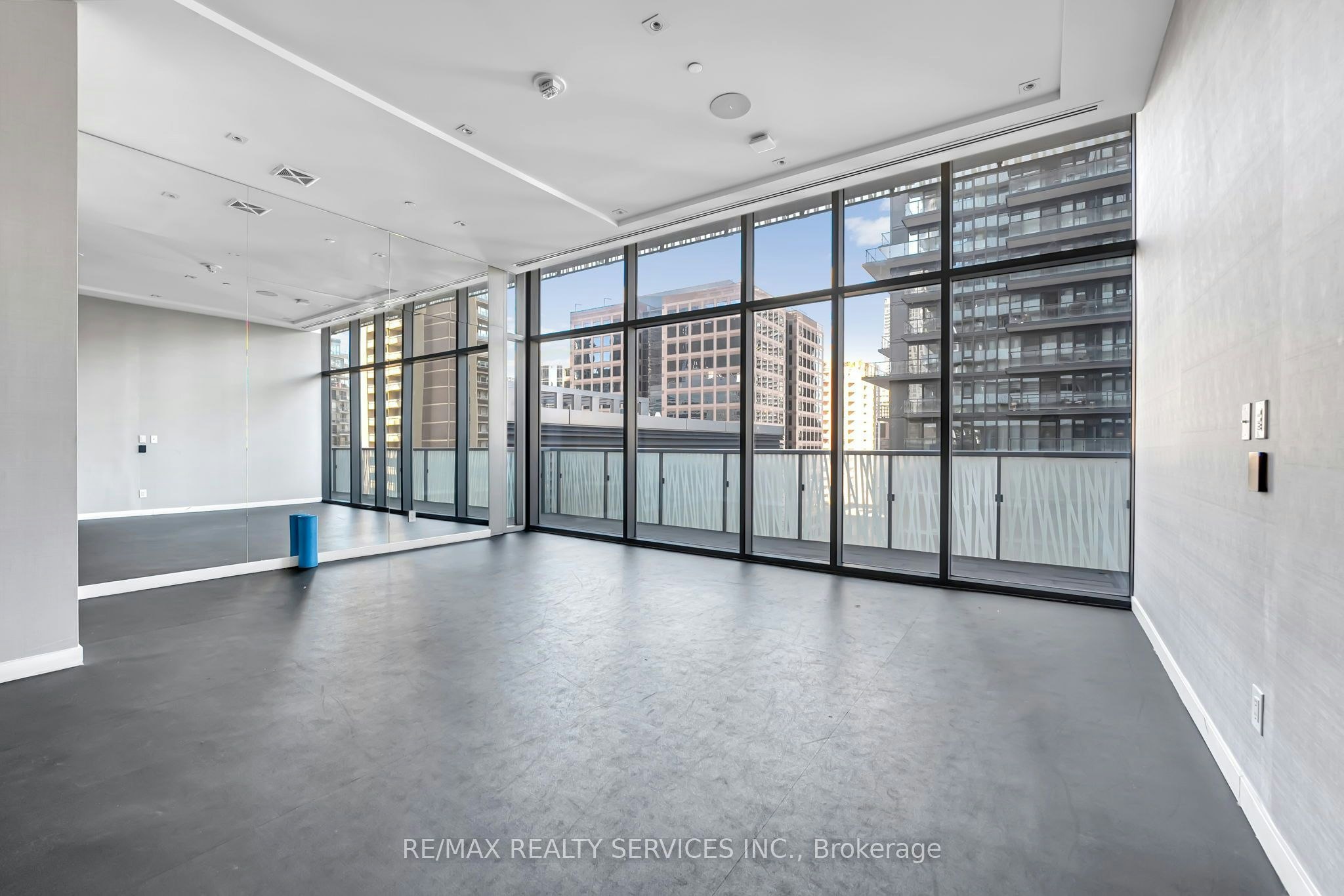 711-50 Charles Street E, Toronto, ON, M4Y 0C3 - 29