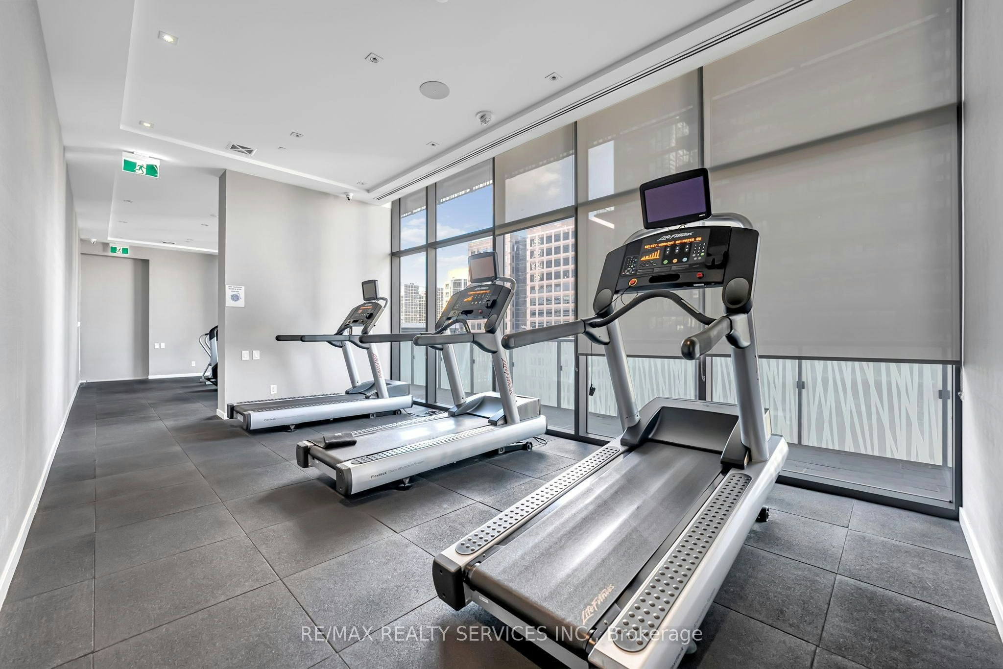 711-50 Charles Street E, Toronto, ON, M4Y 0C3 - 27