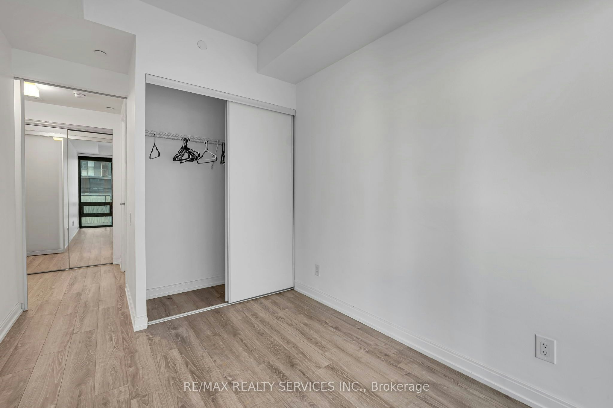 711-50 Charles Street E, Toronto, ON, M4Y 0C3 - 18