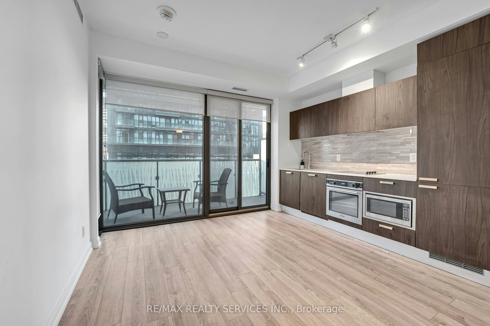 711-50 Charles Street E, Toronto, ON, M4Y 0C3 - 10