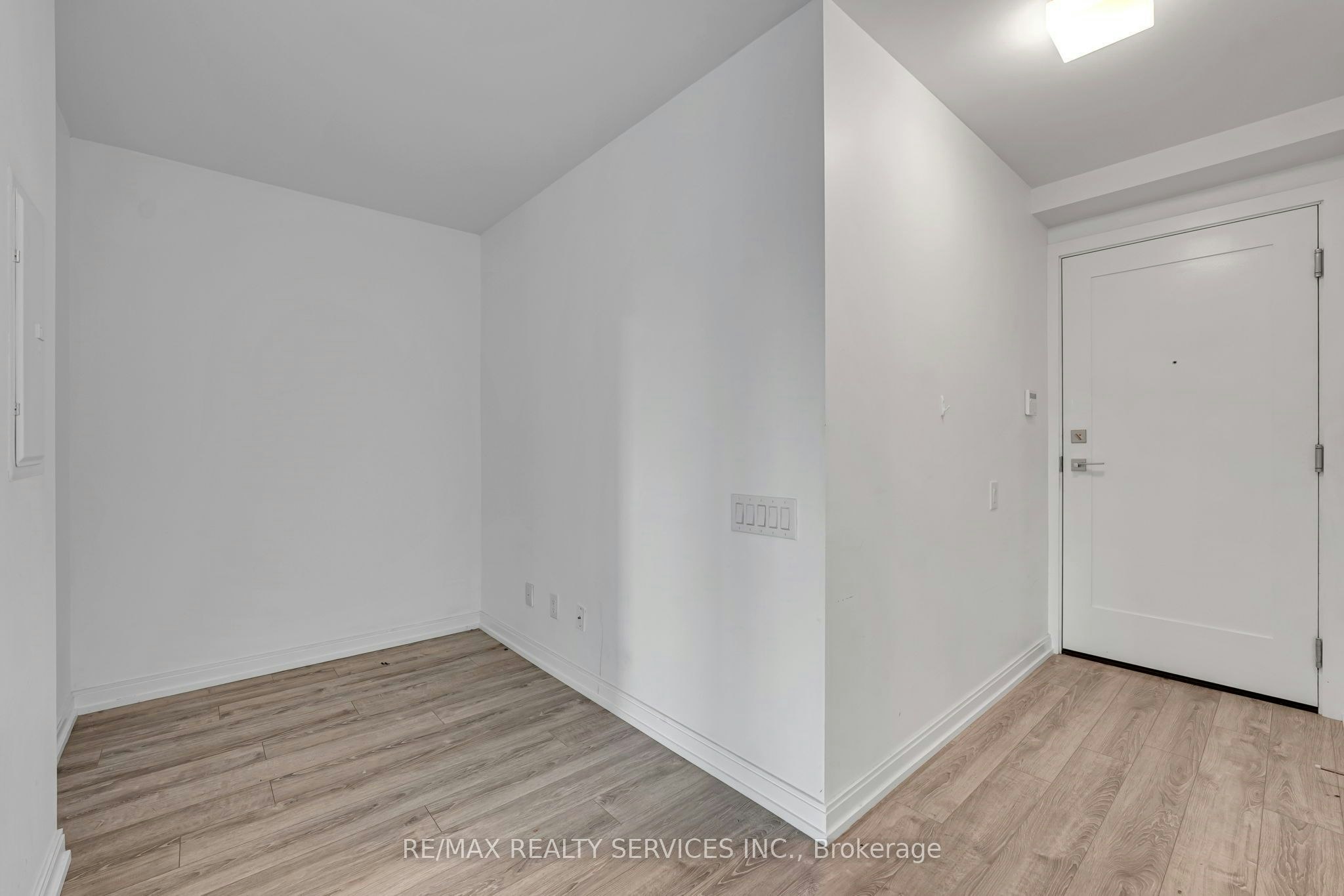 711-50 Charles Street E, Toronto, ON, M4Y 0C3 - 13