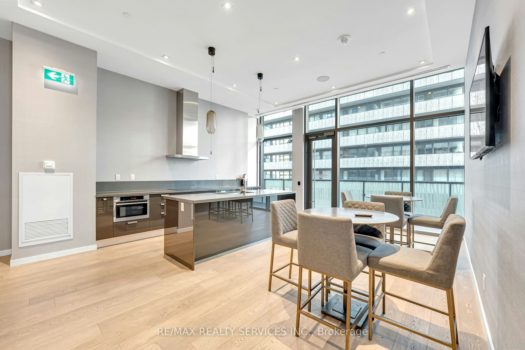 711-50 Charles Street E, Toronto, ON, M4Y 0C3 - 30