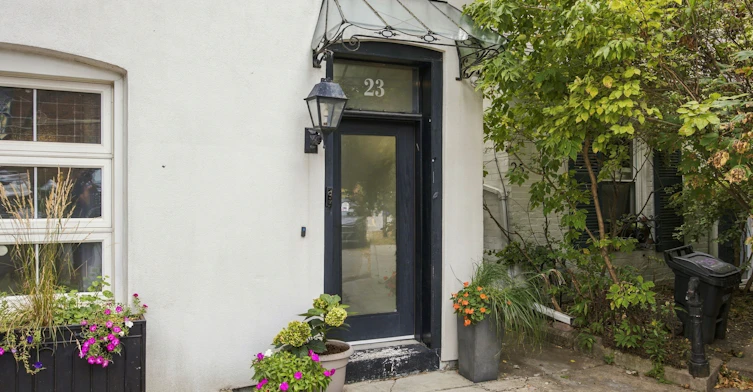 23 New Street, Toronto, ON, M5R 1P7 - 2