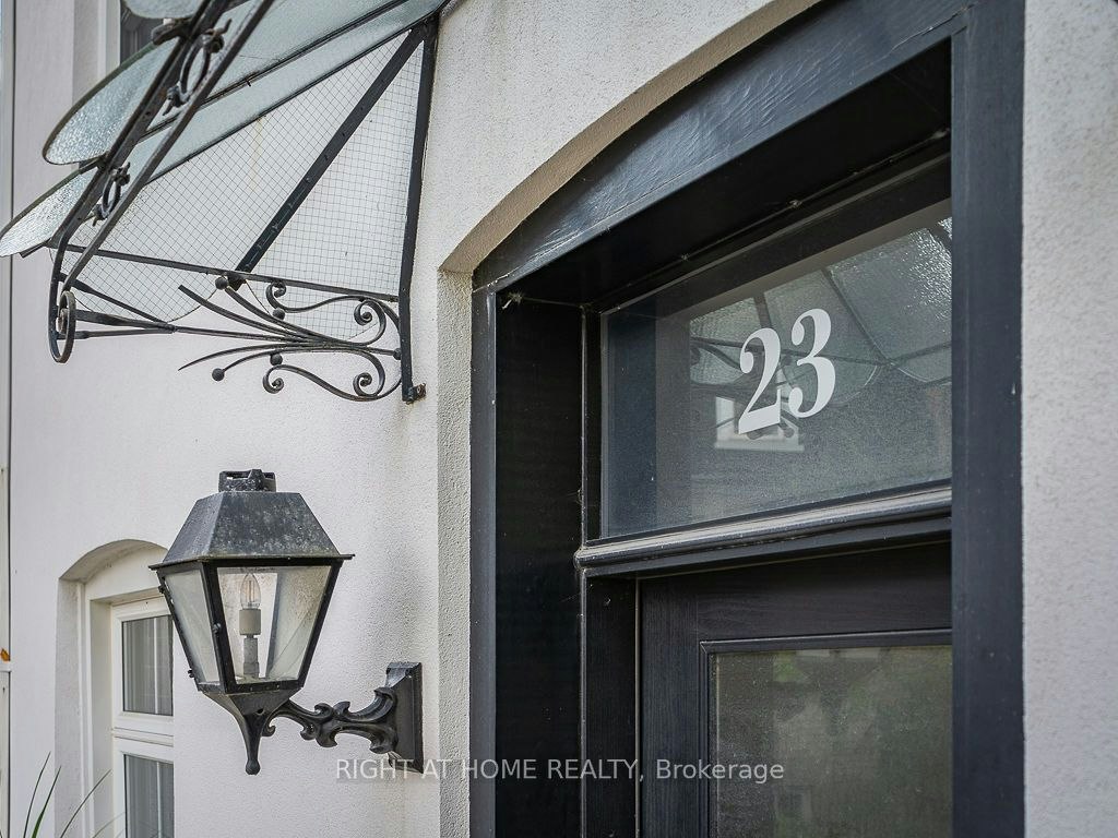 23 New Street, Toronto, ON, M5R 1P7 - 3
