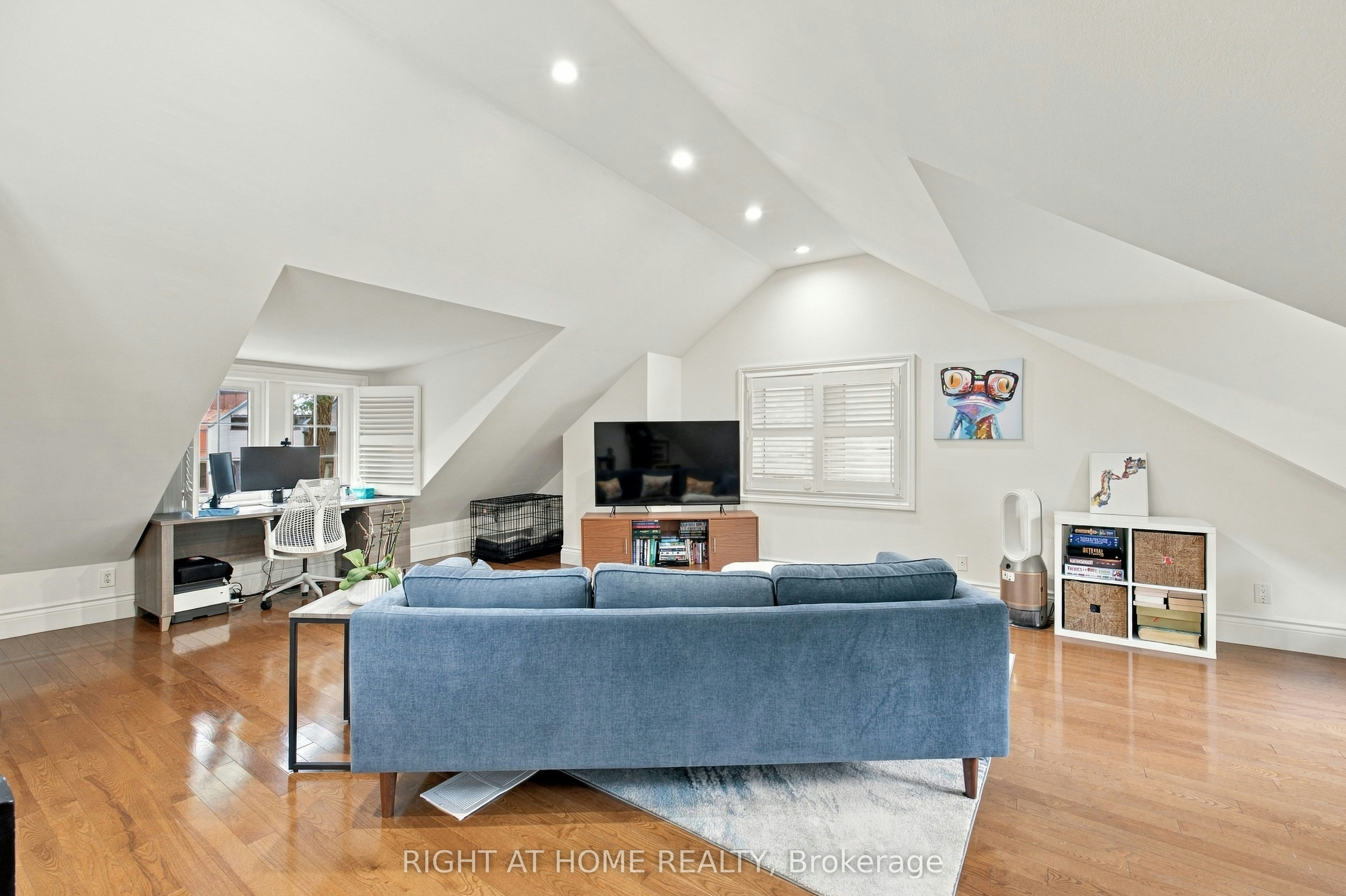23 New Street, Toronto, ON, M5R 1P7 - 20