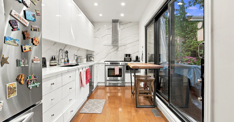 23 New Street, Toronto, ON, M5R 1P7 - 7