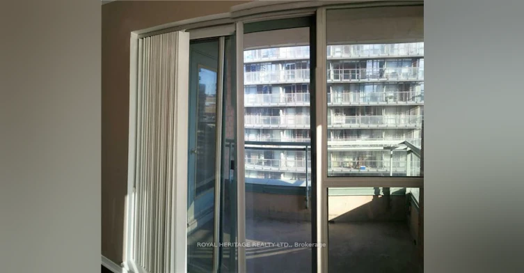 1506-887 Bay Street, Toronto, ON, M5S 3K4 - 6