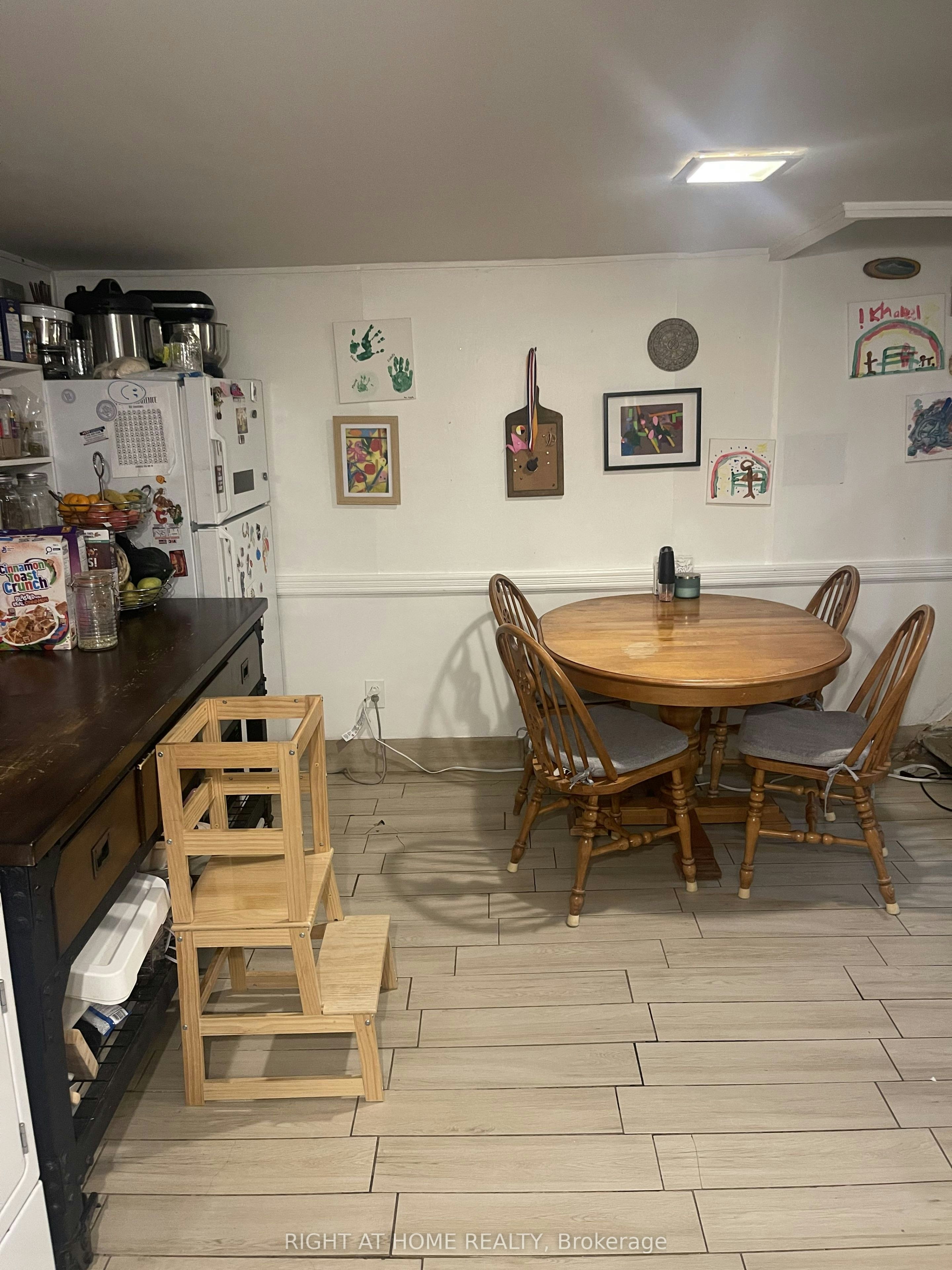 Lower Level-109 Lippincott Street, Toronto, ON, M5S 2P2 - 7