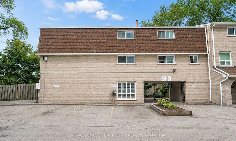 7-91 Rameau Drive