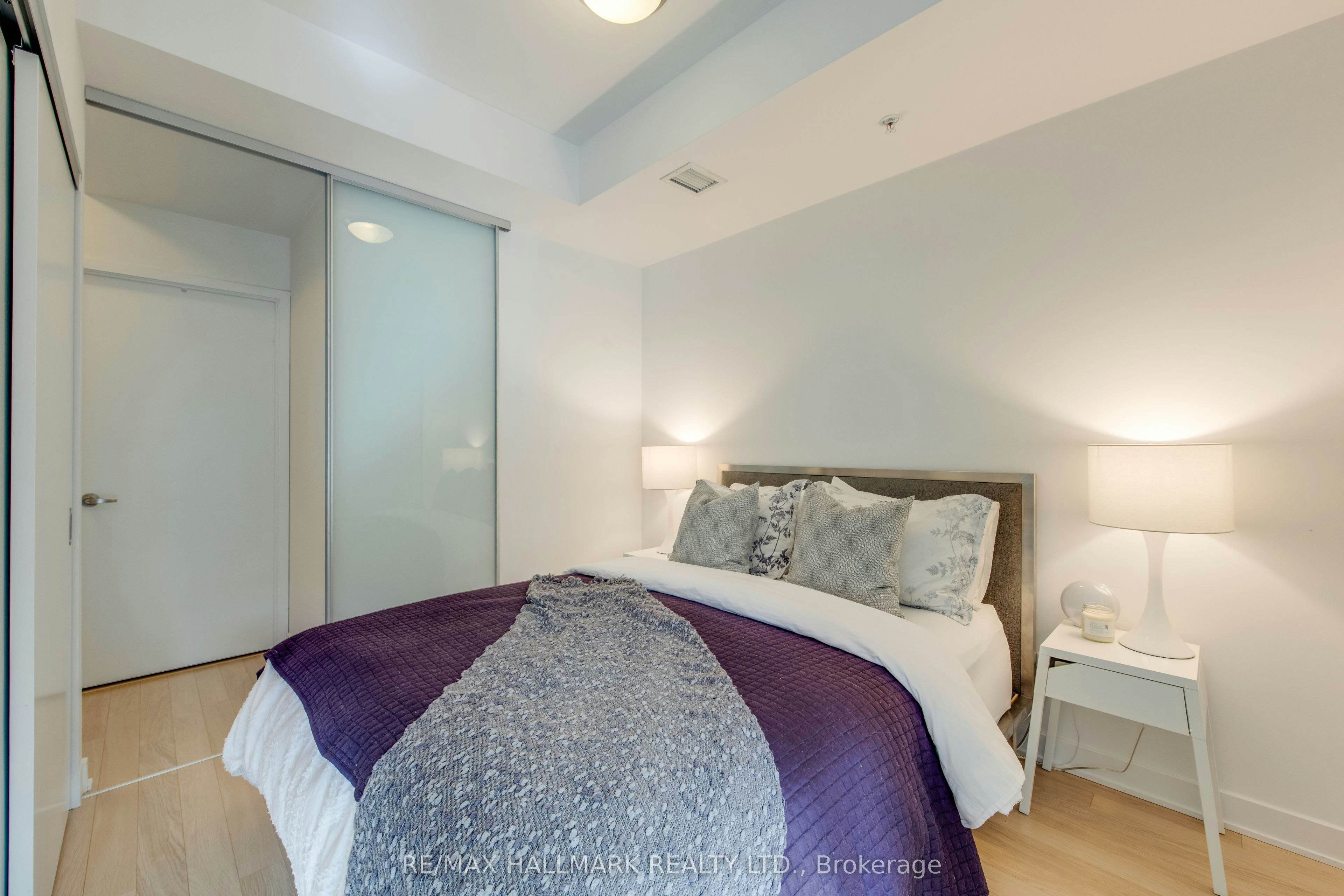702-32 Camden Street, Toronto, ON, M5V 1V1 - 15