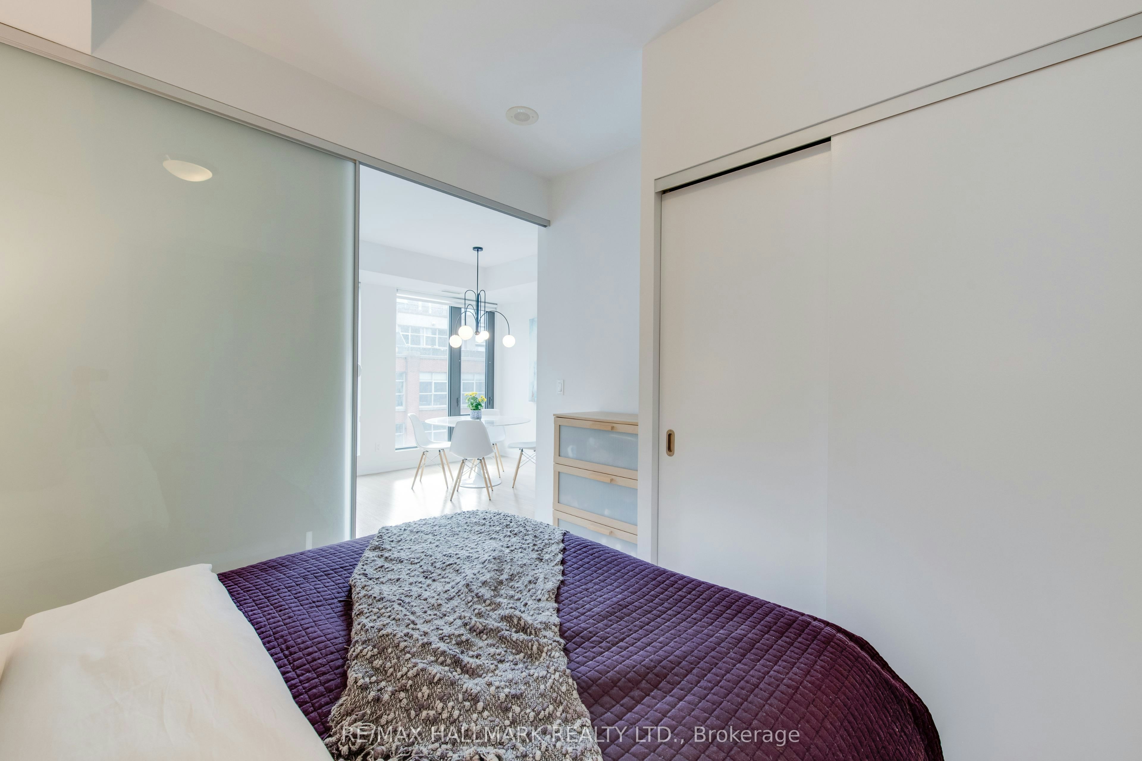 702-32 Camden Street, Toronto, ON, M5V 1V1 - 17