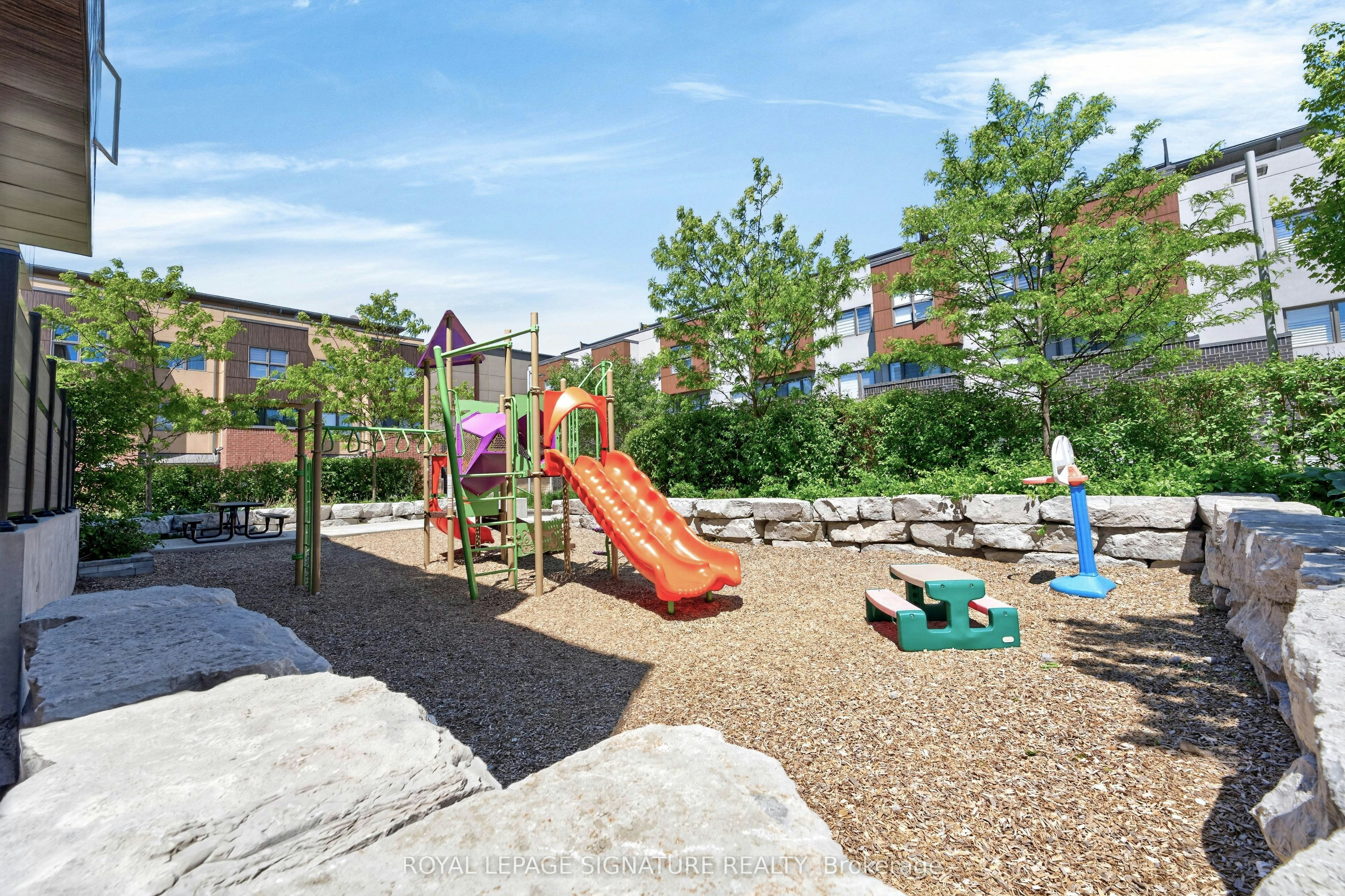 56-28 Curlew Drive, Toronto, ON, M3A 0A8 - 18
