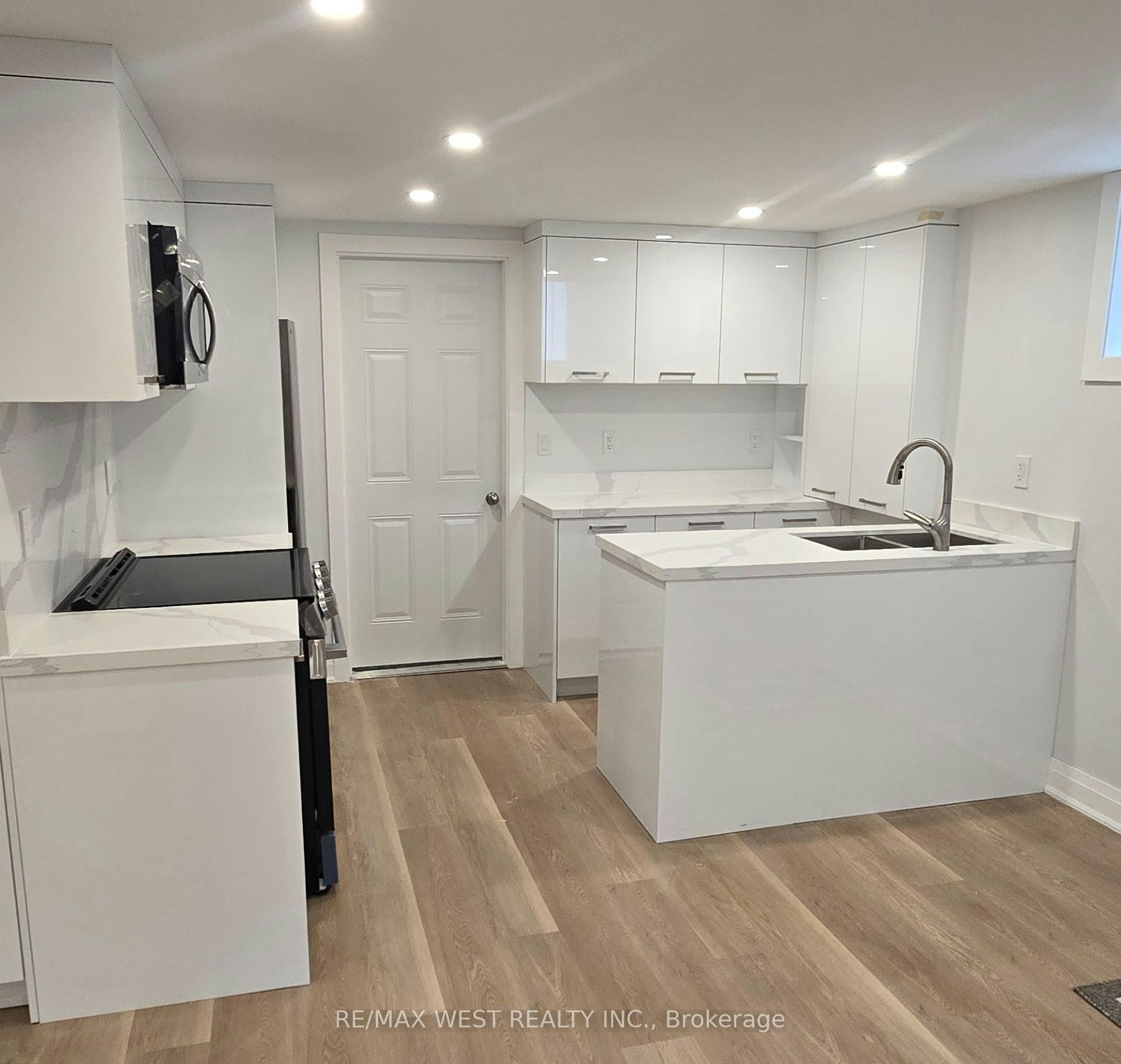 Basement-82 Madawaska Avenue, Toronto, ON, M2M 2R3 - 5