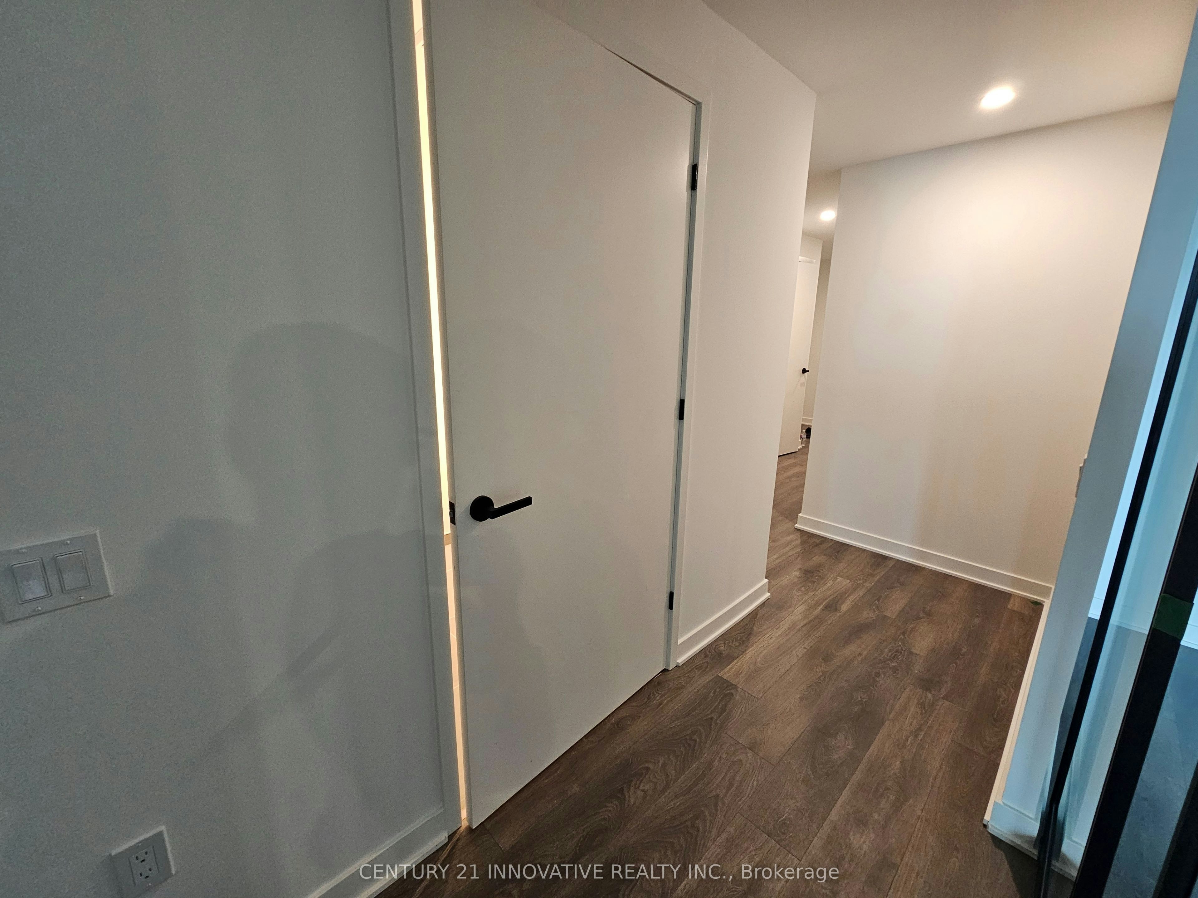 2404-55 Charles Street E, Toronto, ON, M4Y 0J1 - 14
