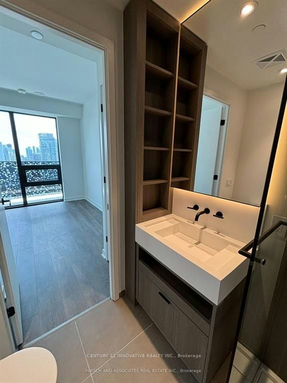 2404-55 Charles Street E, Toronto, ON, M4Y 0J1 - 22