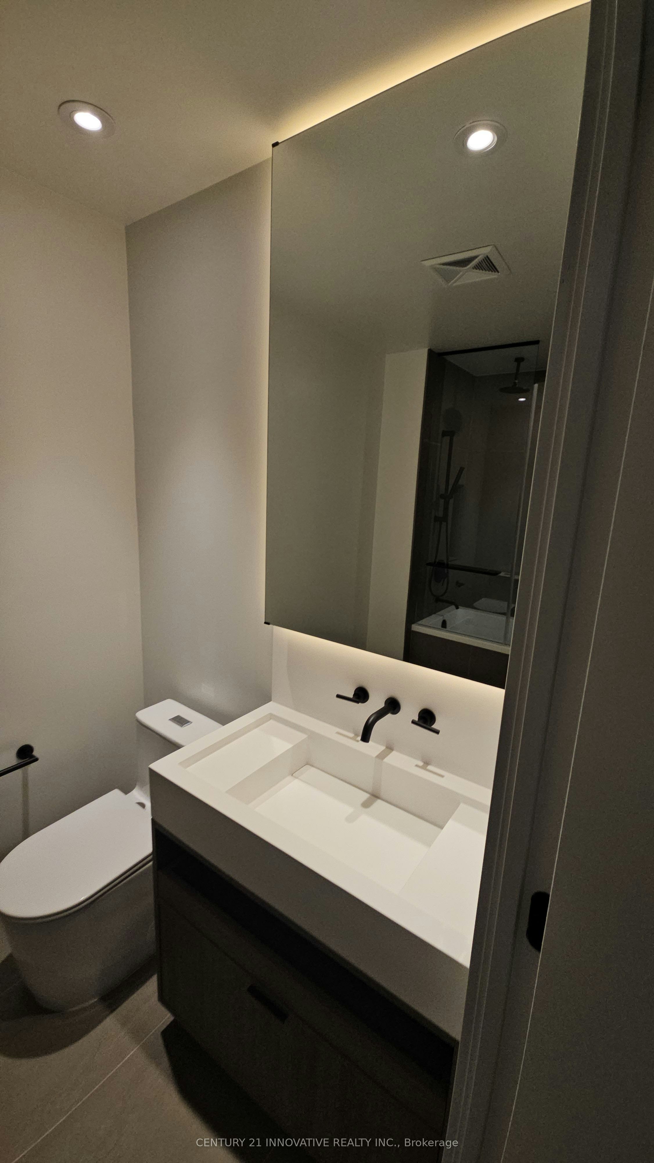 2404-55 Charles Street E, Toronto, ON, M4Y 0J1 - 19