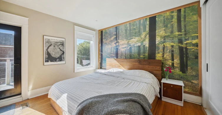 888 Manning Avenue, Toronto, ON, M6G 2X4 - 27