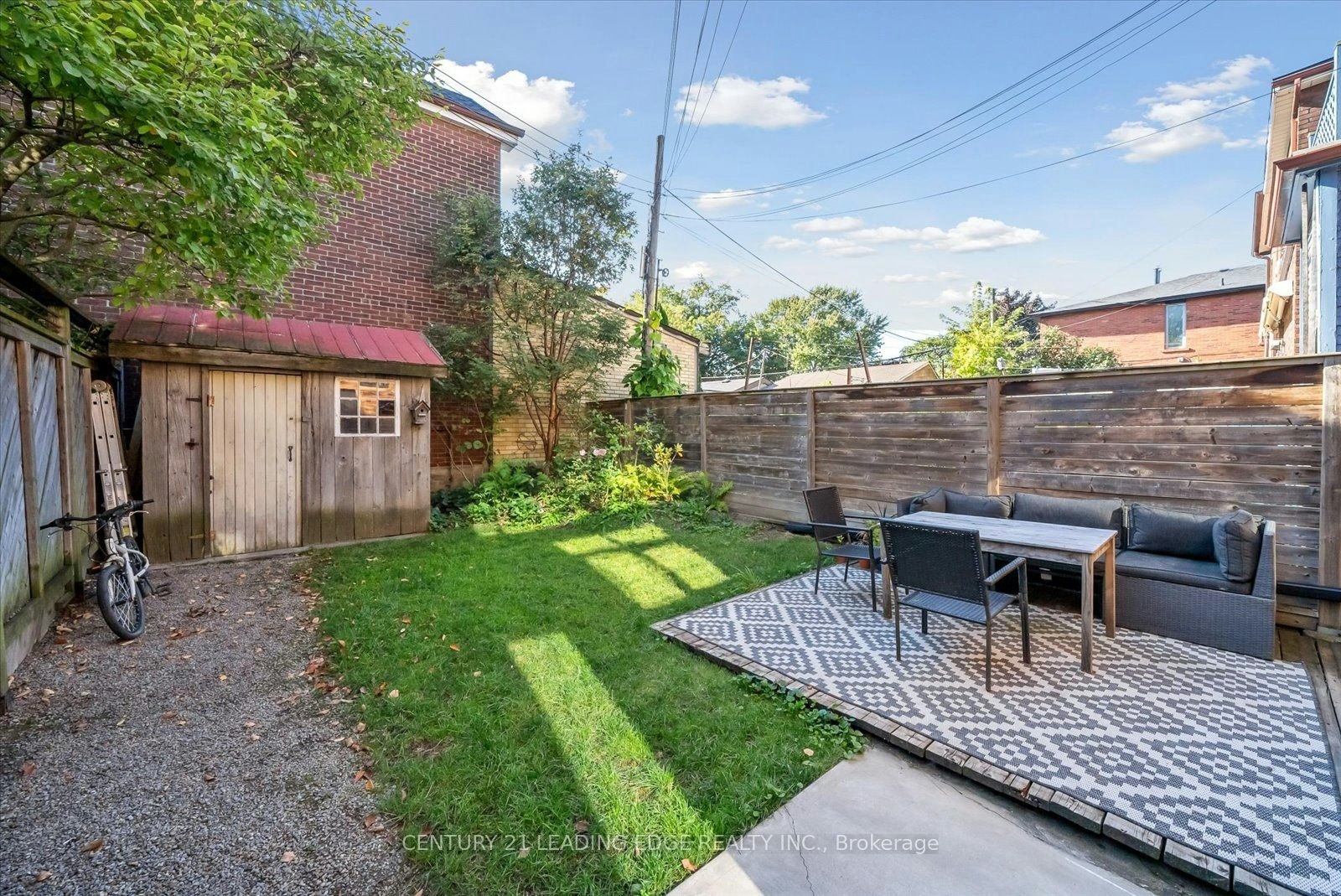 888 Manning Avenue, Toronto, ON, M6G 2X4 - 36